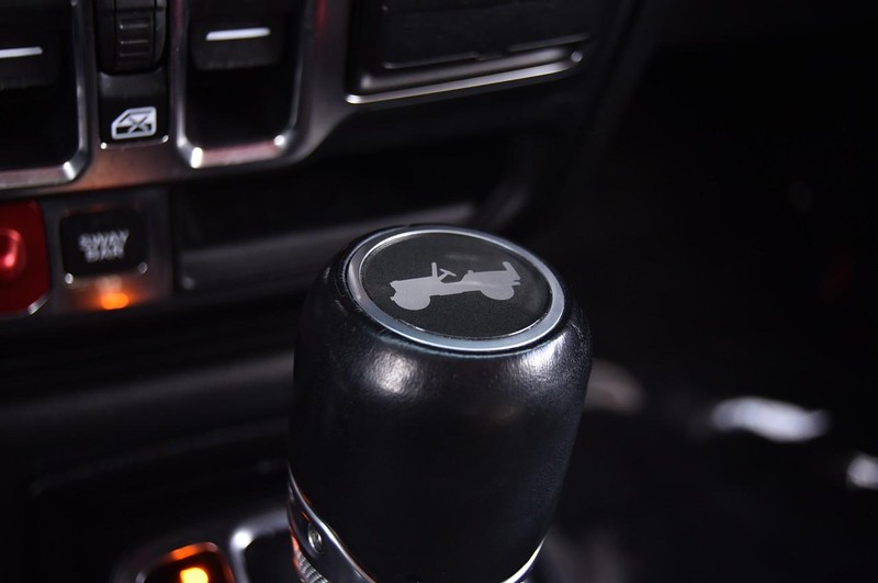 Jeep Wrangler Unlimited Vehicle Image 17