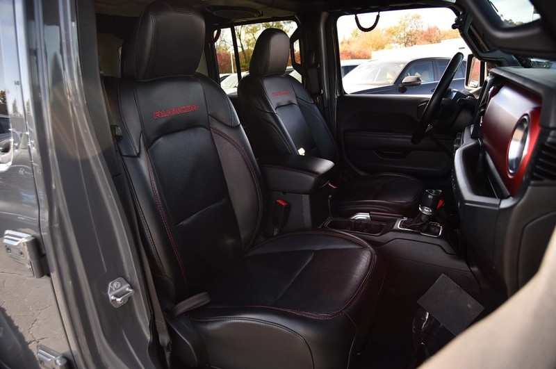 Jeep Wrangler Unlimited Vehicle Image 21