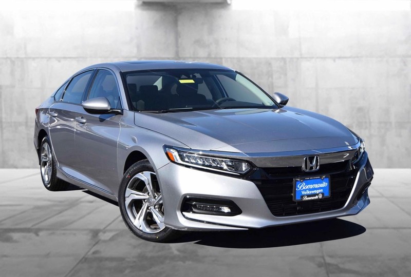 Honda Accord Sedan Vehicle Full-screen Gallery Image 02