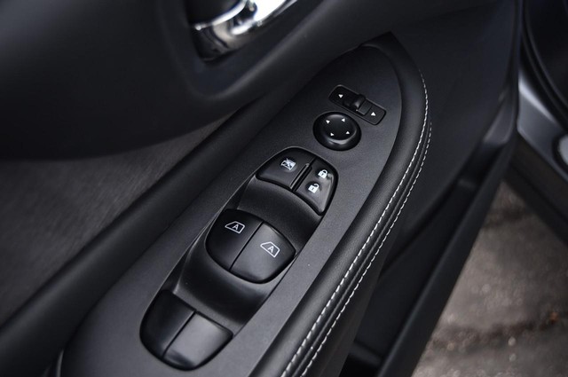 Nissan Murano Vehicle Image 08