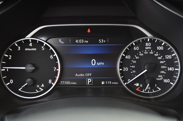 Nissan Murano Vehicle Image 12