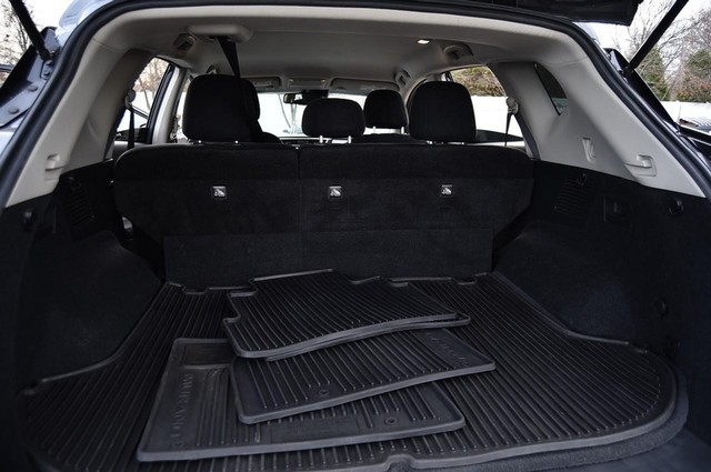 Nissan Murano Vehicle Image 22