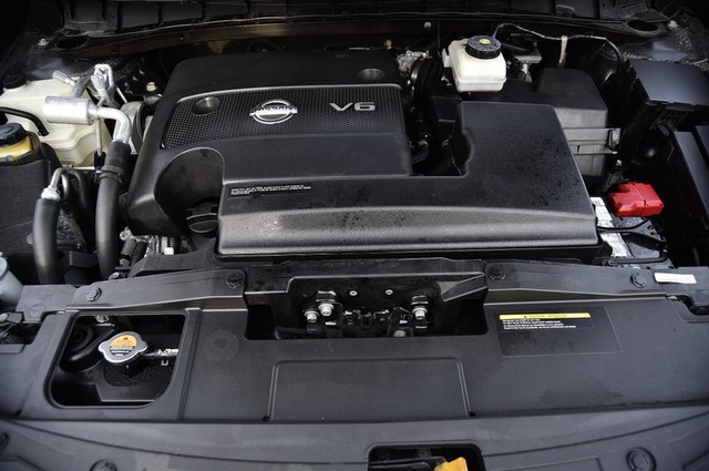 Nissan Murano Vehicle Image 23