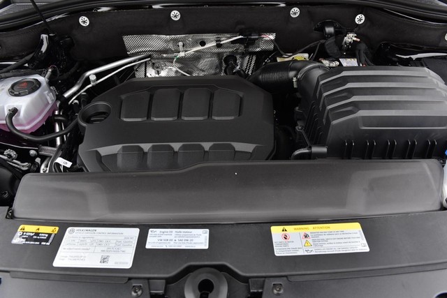 Volkswagen Atlas Cross Sport Vehicle Image 24