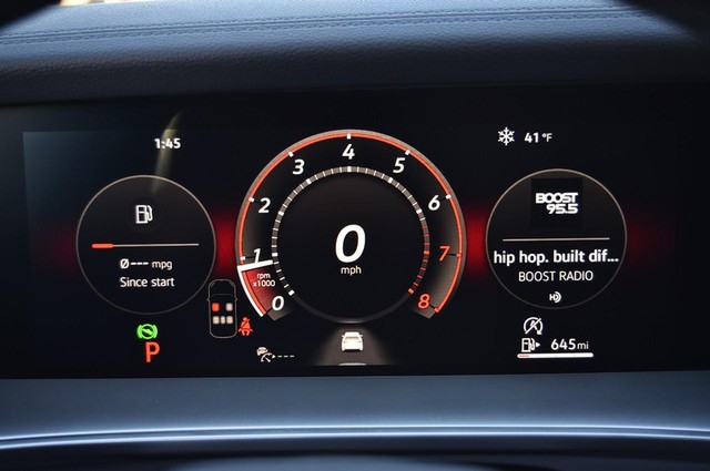 Volkswagen Tiguan Vehicle Image 12