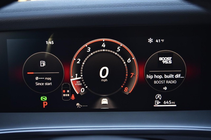 Volkswagen Tiguan Vehicle Image 12