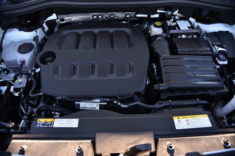 Volkswagen Tiguan Vehicle Image 26