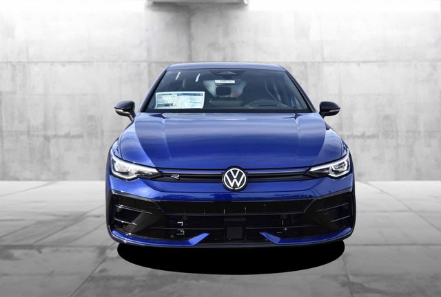 Volkswagen Golf R Vehicle Image 04