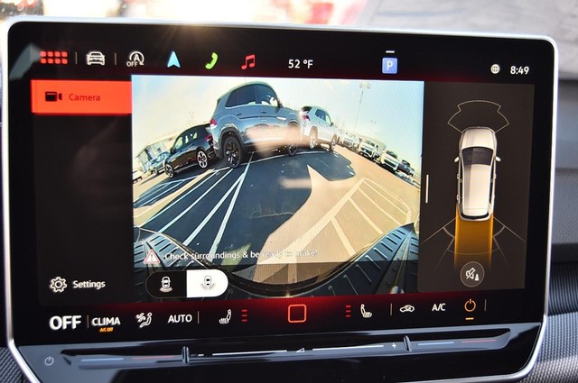 Volkswagen Golf GTI Vehicle Image 13