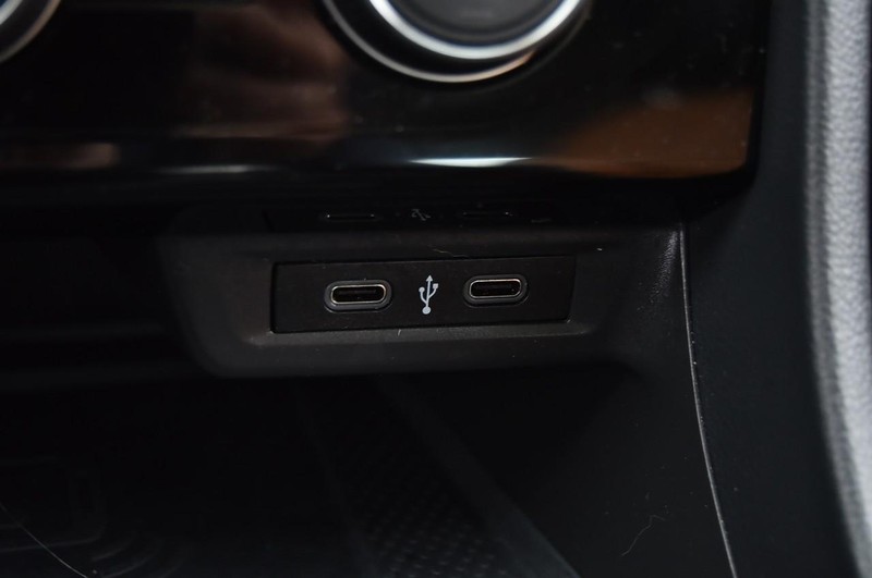 Volkswagen Jetta Vehicle Image 16