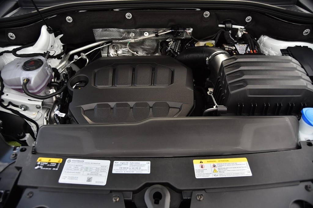 Volkswagen Atlas Vehicle Full-screen Gallery Image 28