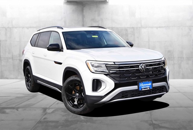 Volkswagen Atlas Vehicle Image 02
