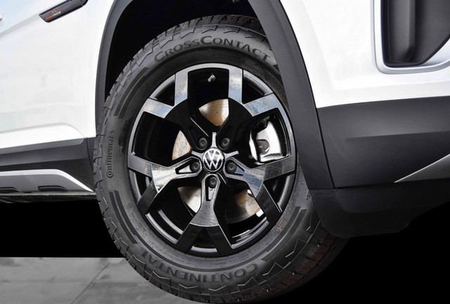 Volkswagen Atlas Vehicle Image 03