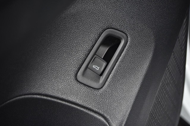 Volkswagen Atlas Vehicle Image 09