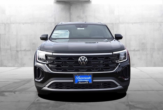 Volkswagen Atlas Cross Sport Vehicle Image 04