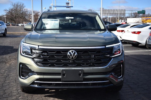 Volkswagen Atlas Vehicle Image 04