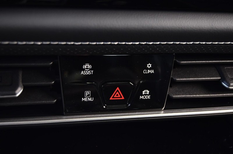 Volkswagen Atlas Vehicle Image 15