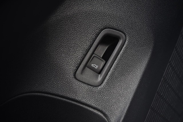 Volkswagen Atlas Vehicle Image 09