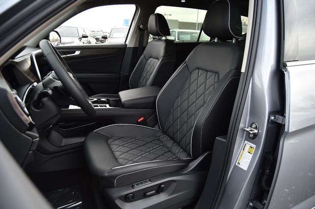 Volkswagen Atlas Vehicle Image 19