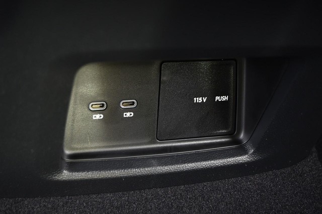 Volkswagen Atlas Vehicle Image 24