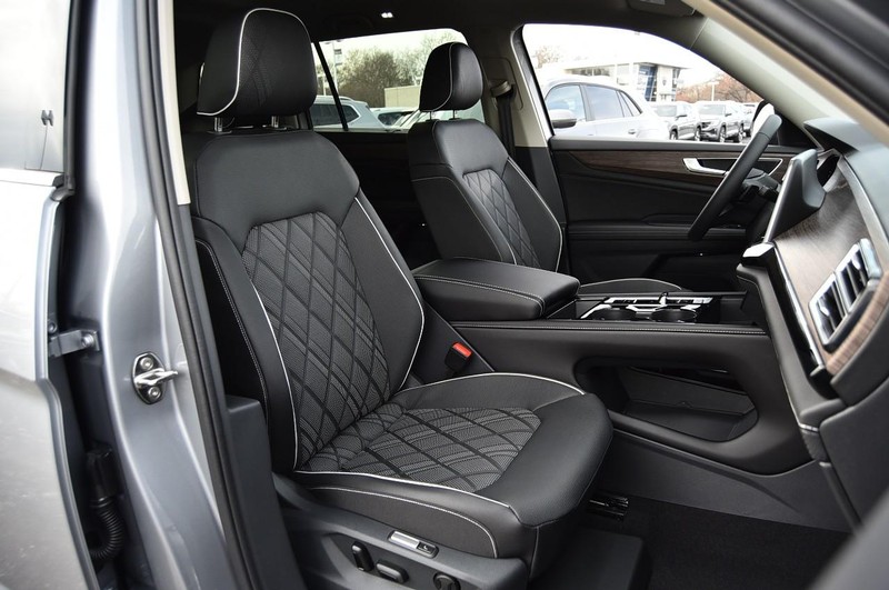 Volkswagen Atlas Vehicle Image 20