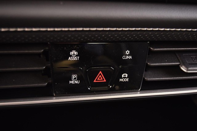 Volkswagen Atlas Vehicle Image 15