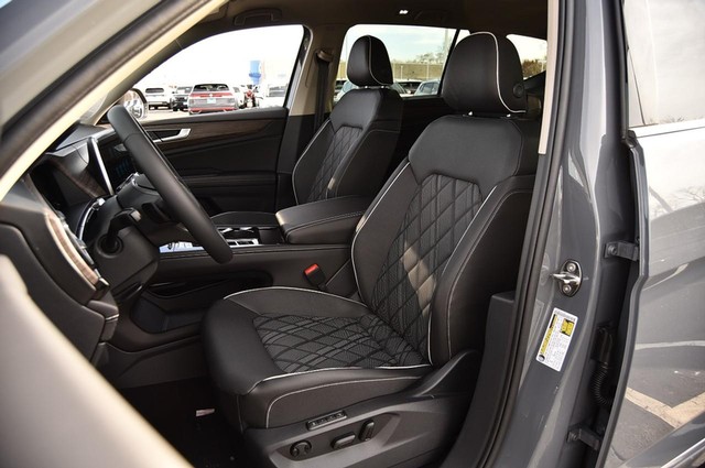 Volkswagen Atlas Vehicle Image 19