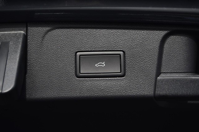 Volkswagen Atlas Vehicle Image 27