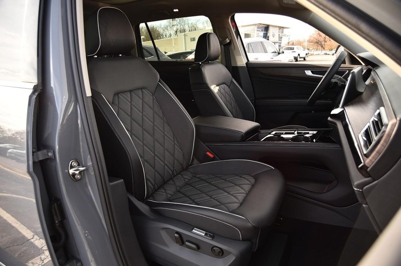 Volkswagen Atlas Vehicle Image 20