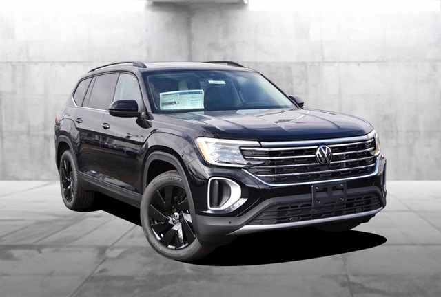 Volkswagen Atlas Vehicle Image 02
