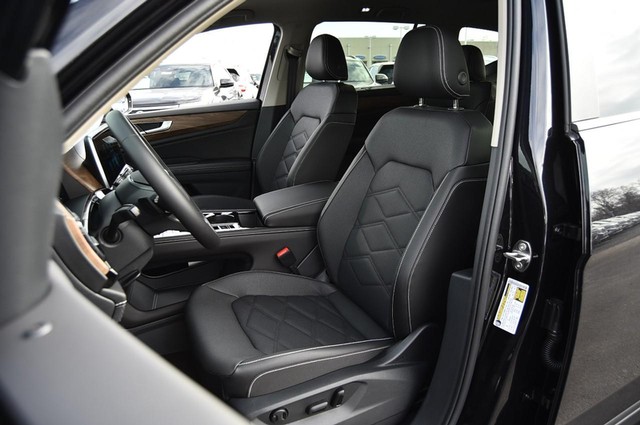 Volkswagen Atlas Vehicle Image 18