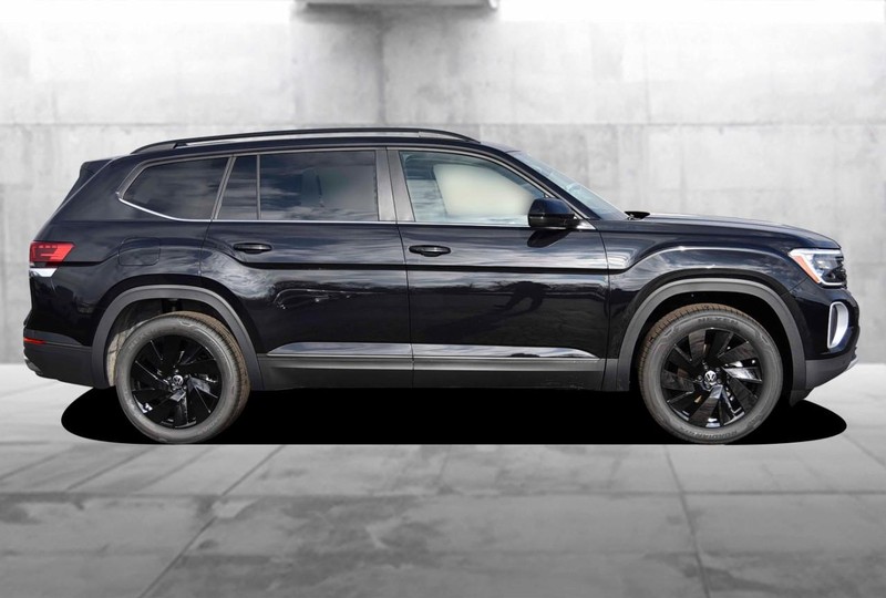 Volkswagen Atlas Vehicle Image 05