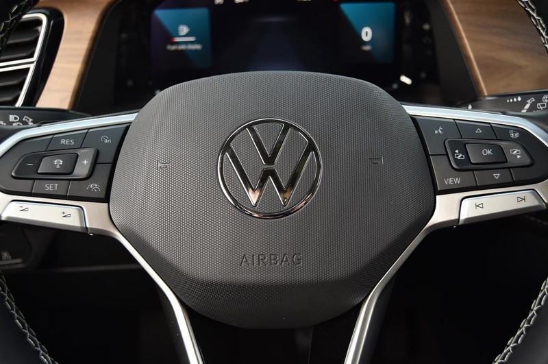 Volkswagen Atlas Vehicle Image 17