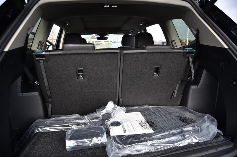 Volkswagen Atlas Vehicle Image 25