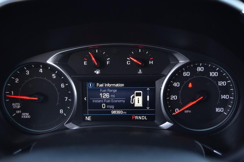 Chevrolet Equinox Vehicle Full-screen Gallery Image 11