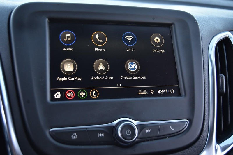 Chevrolet Equinox Vehicle Full-screen Gallery Image 13