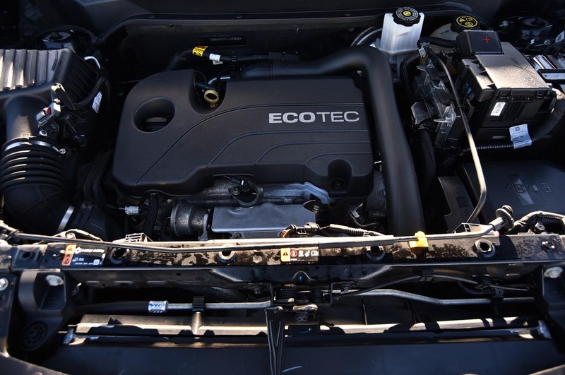 Chevrolet Equinox Vehicle Full-screen Gallery Image 26