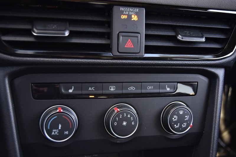 Volkswagen Taos Vehicle Image 15