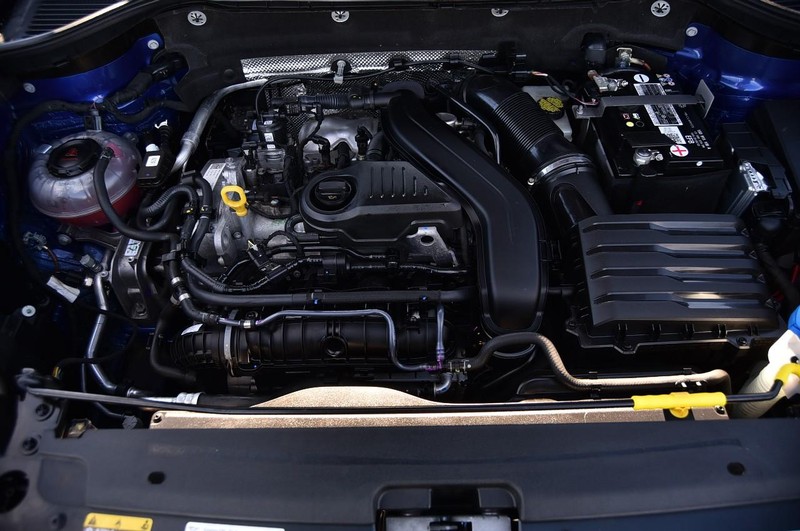 Volkswagen Taos Vehicle Image 27