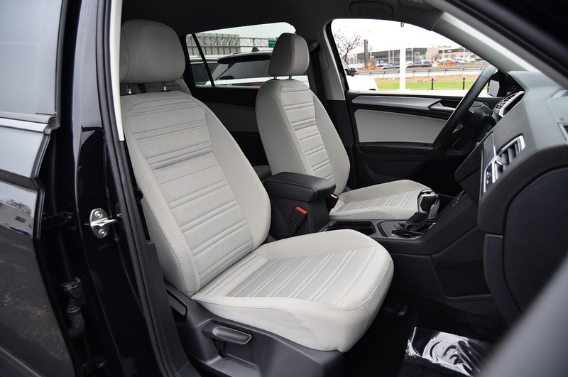 Volkswagen Tiguan Vehicle Image 19