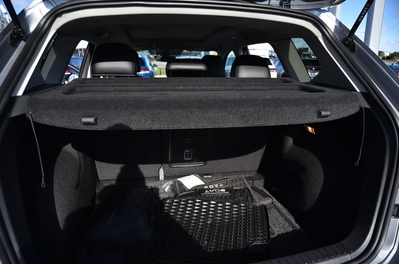 Volkswagen Taos Vehicle Image 24