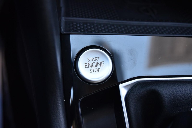 Volkswagen Taos Vehicle Image 17