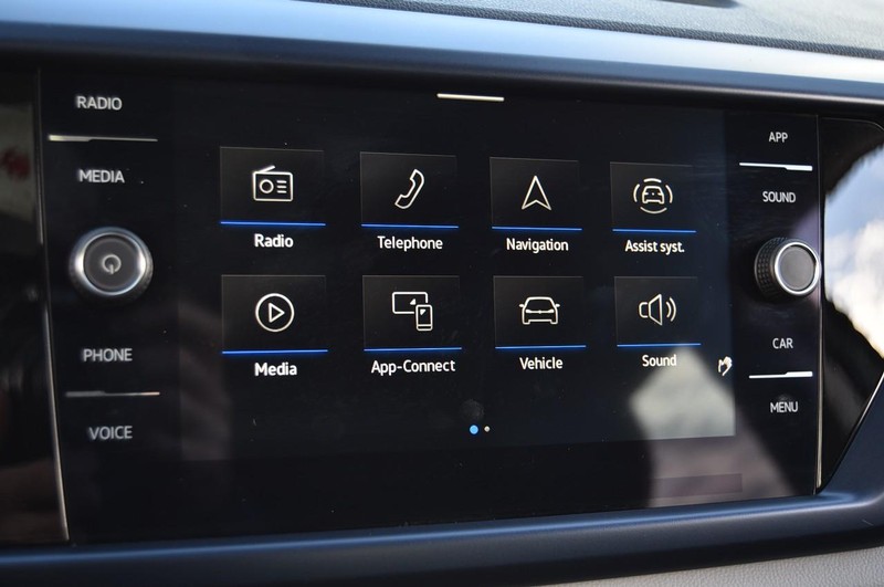 Volkswagen Taos Vehicle Image 14