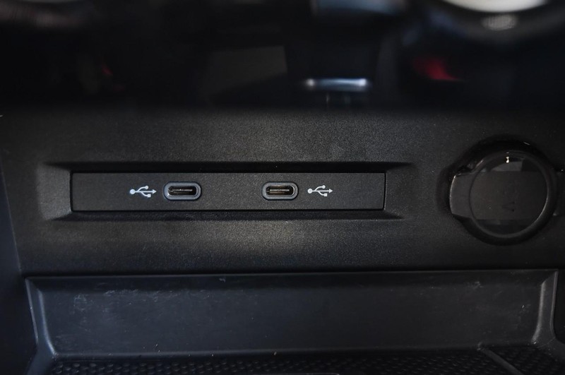 Volkswagen Taos Vehicle Image 16