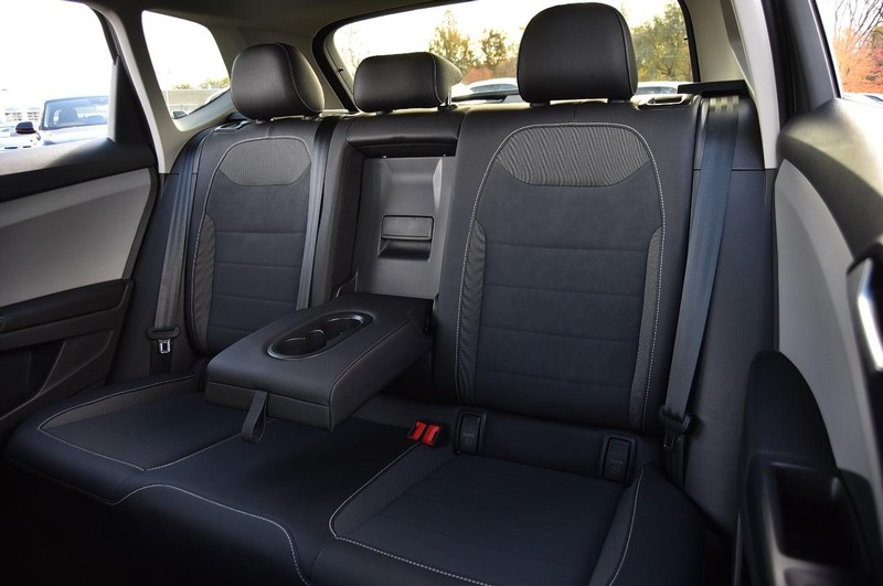 Volkswagen Taos Vehicle Image 22