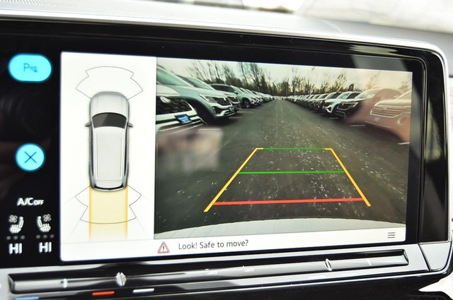 Volkswagen Atlas Vehicle Image 13