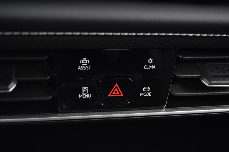 Volkswagen Atlas Vehicle Image 15