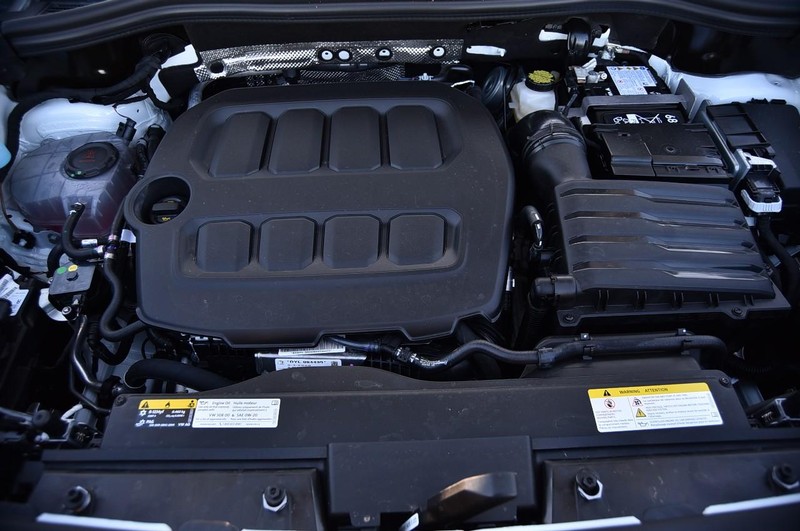 Volkswagen Tiguan Vehicle Image 25