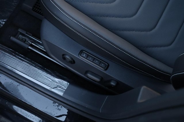 Volkswagen Jetta Vehicle Image 10