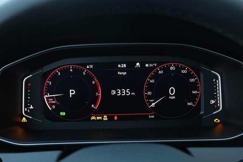 Volkswagen Jetta Vehicle Image 12